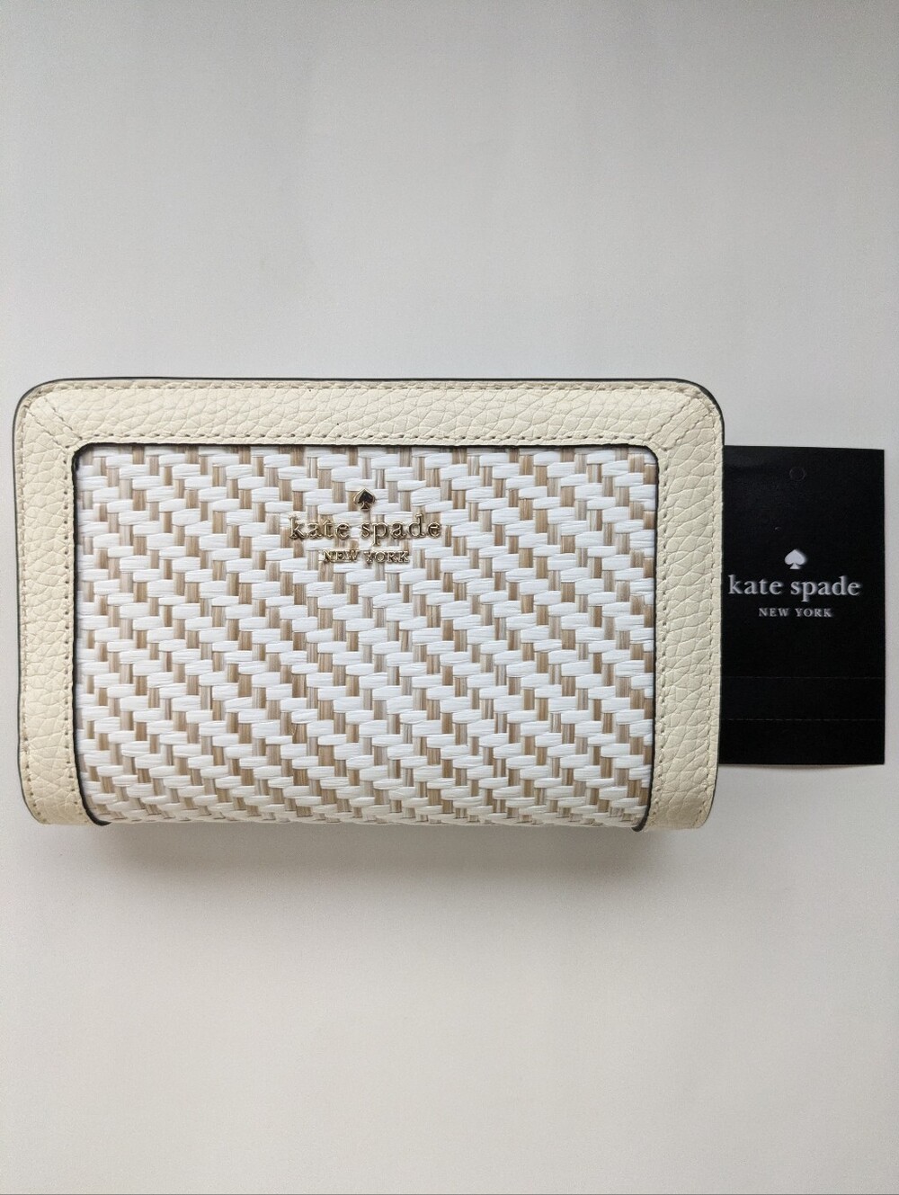 Kate Spade Lena Straw Medium Bifold in Meringue